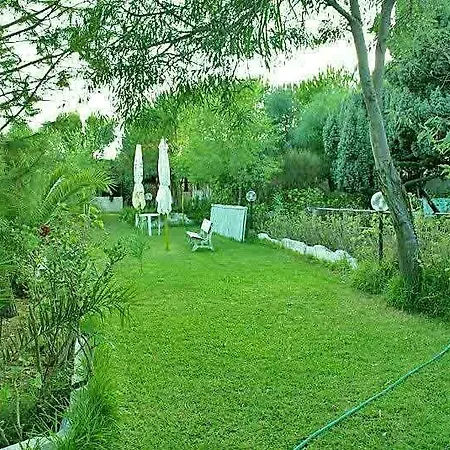 B&B Il Giardino Da Cri Bed & Breakfast *